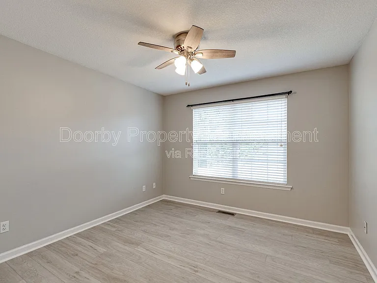 7420 Salmon Ln — Photo 22