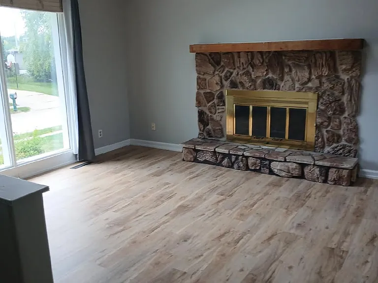 14224 Patrick Ave — Photo 9
