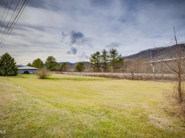 747 N Main Ave, Erwin, TN 37650