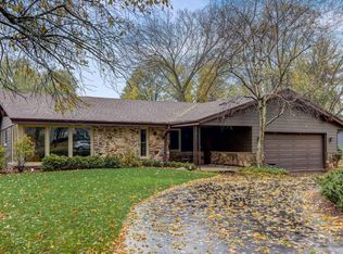 1365 Blue Ridge Blvd, Elm Grove, WI 53122