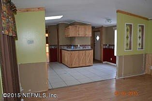 entrance to kitchen
