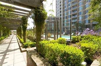 5th image of 88 King St Unit 620
