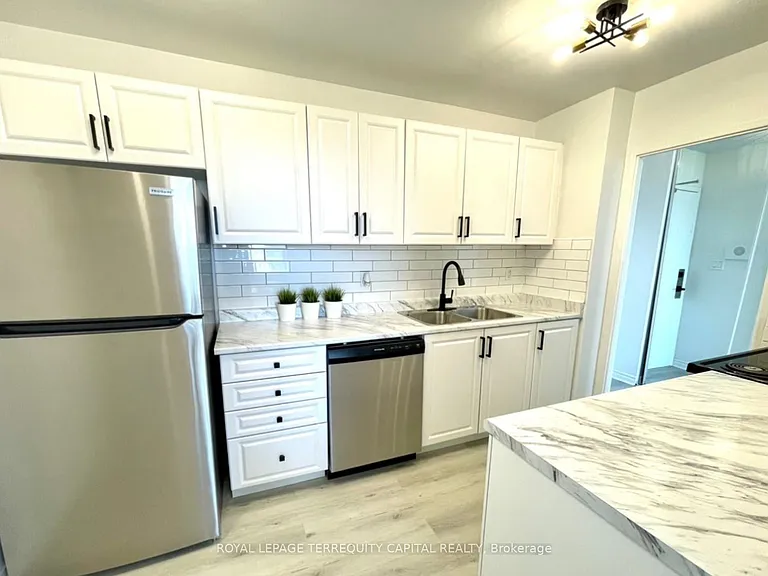 345 Driftwood Ave #1109 — Photo 4