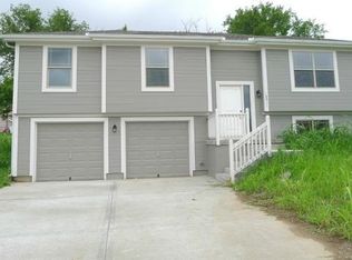 18906 E 16th St, Independence, MO 64058
