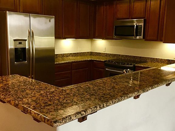 2nd image of 1520 Topanga Ln Unit 200
