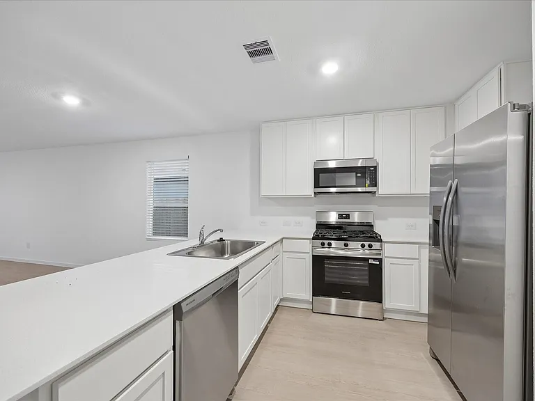 337 Grayson Baw Ln — Photo 2