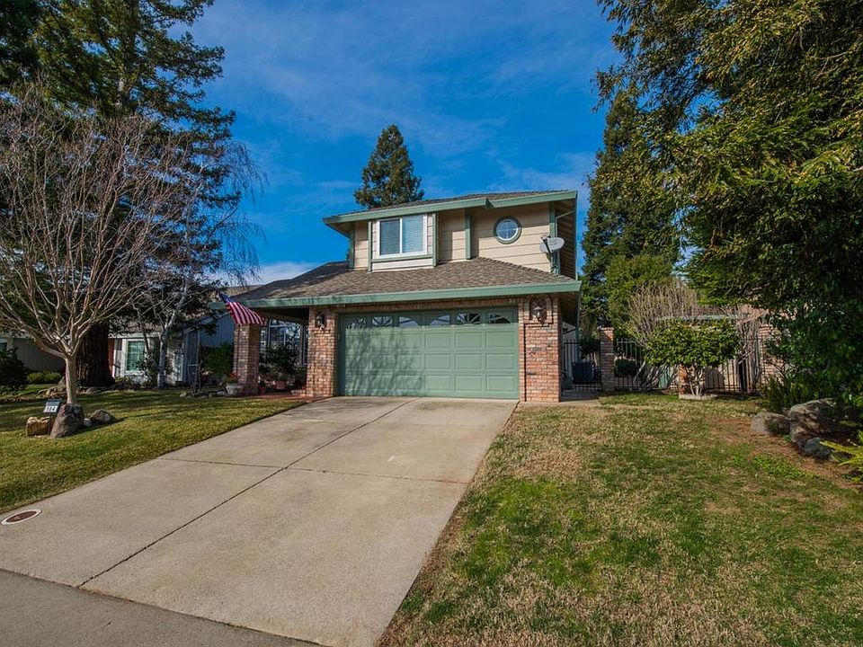 1st image of 104 Winterstein Dr