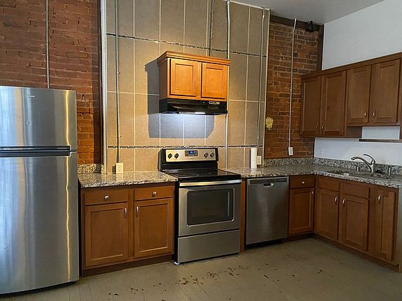 5th image of 1108 S 1st St #B