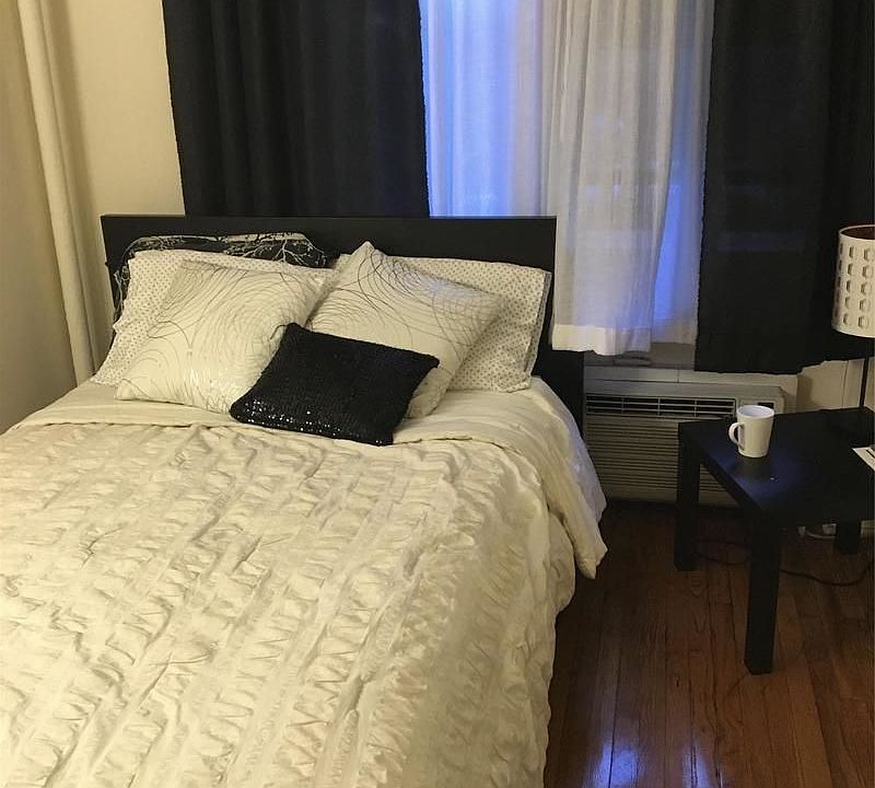 2nd image of 411 E 85th St #4BB