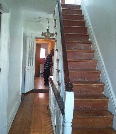 3rd image of 481 Van Cortlandt Park Ave