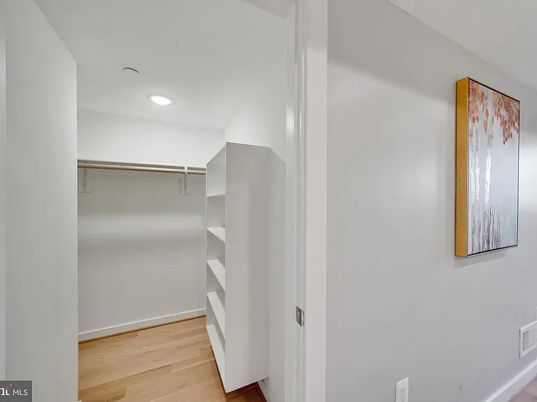 731 Park Rd NW #A — Photo 10