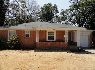 7364 Ravehill Ln, Dallas, TX 75227