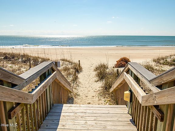 5th image of 8801 Reed Drive #N 106