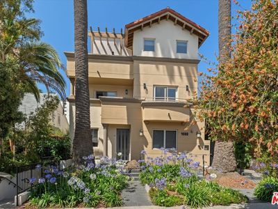 1032 3rd St APT 102, Santa Monica, CA, 90403