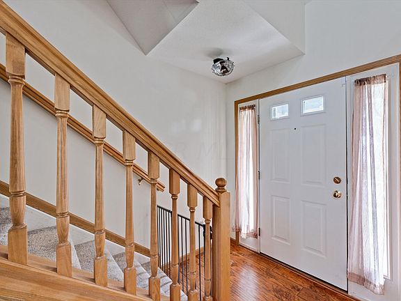 5th image of 7832 Ashstone Ct