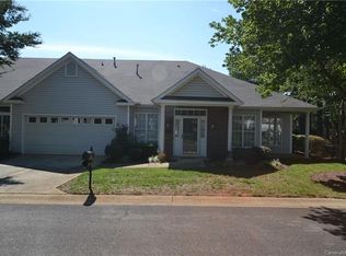 6307 Half Dome Dr, Charlotte, NC 28269