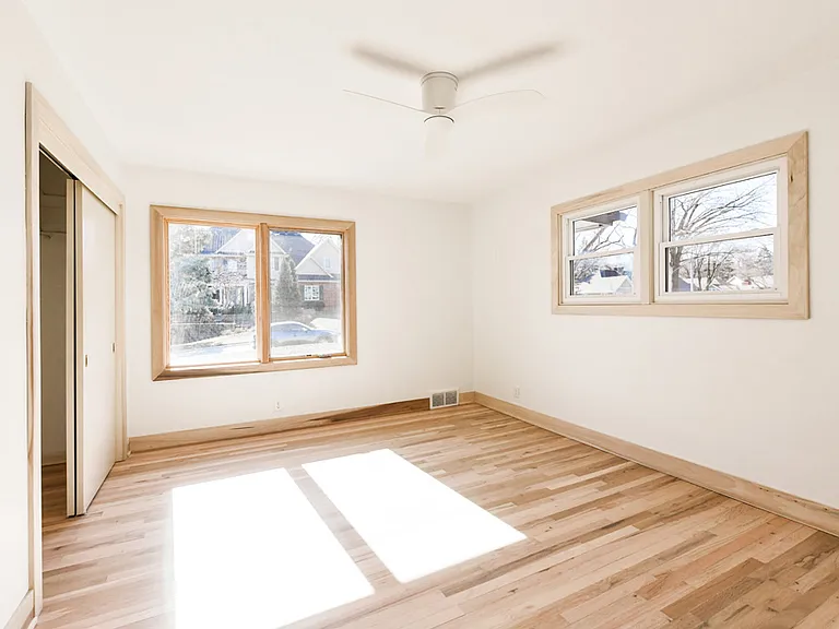 10526 Forrest Dr — Photo 18