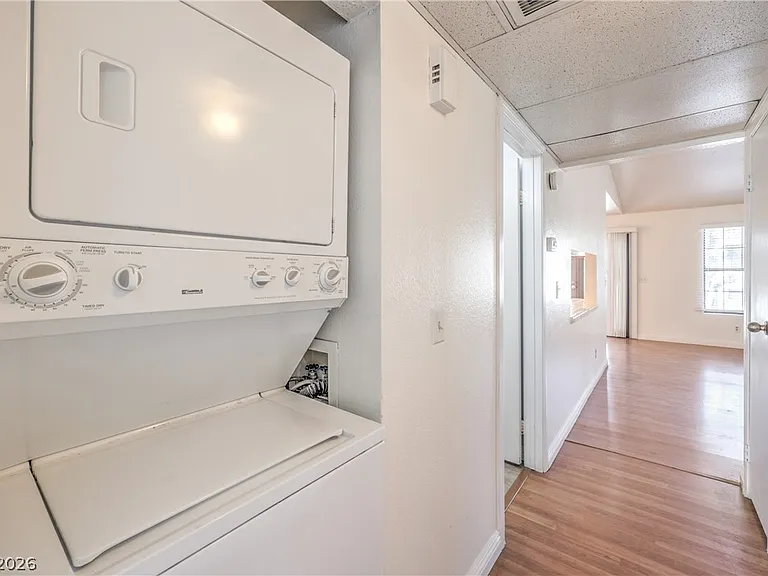 5068 Jeffreys St #202 — Photo 24