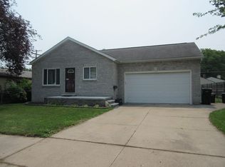 19350 Delaware St, Roseville, MI