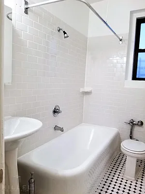 Rented by Hillel Realty Group | media 21