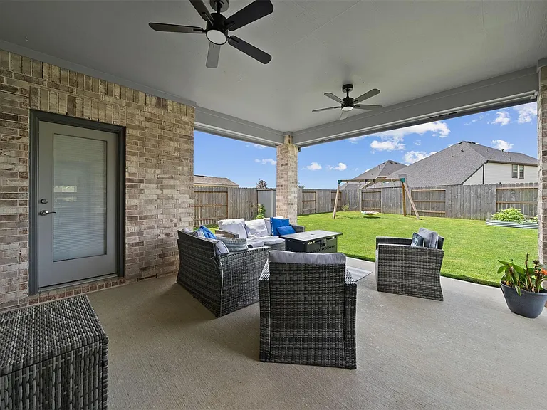 21307 Fresno Brook Cir — Photo 41