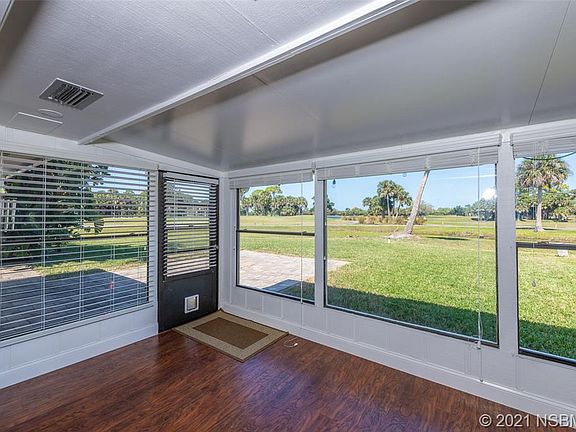 4th image of 125 Lake Fairgreen Cir