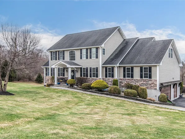 42 Reserve Way, Lagrangeville, NY 12540