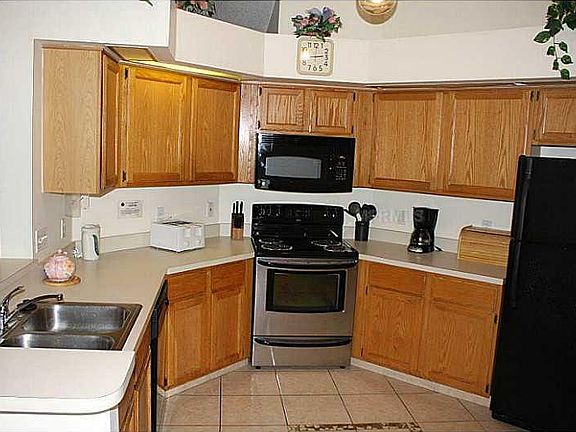 4th image of 3104 Tall Grass Pl