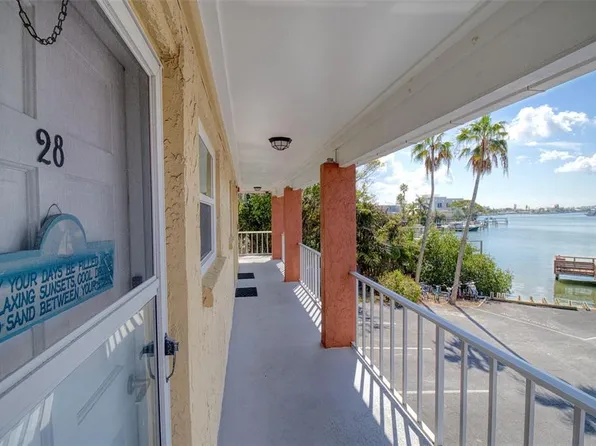 8567 W Gulf Blvd APT 28N, Treasure Island, FL 33706