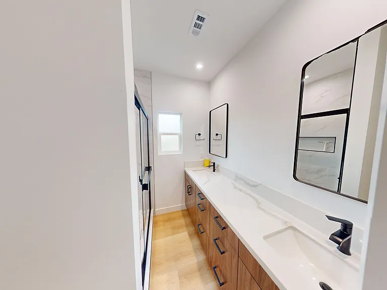 5339-1 W Falls View Dr — Photo 13
