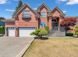 717 Shaw Ave, Coquitlam, BC V3K 2R7