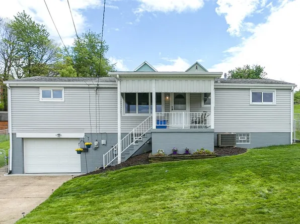 1104 Bennett Ave, Jeannette, PA 15644