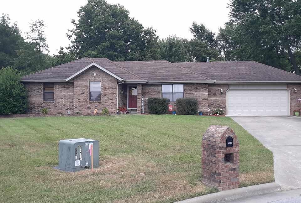 2nd image of 3417 W Sunrise Court