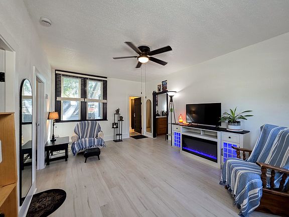 3rd image of 1018 N 7th St
