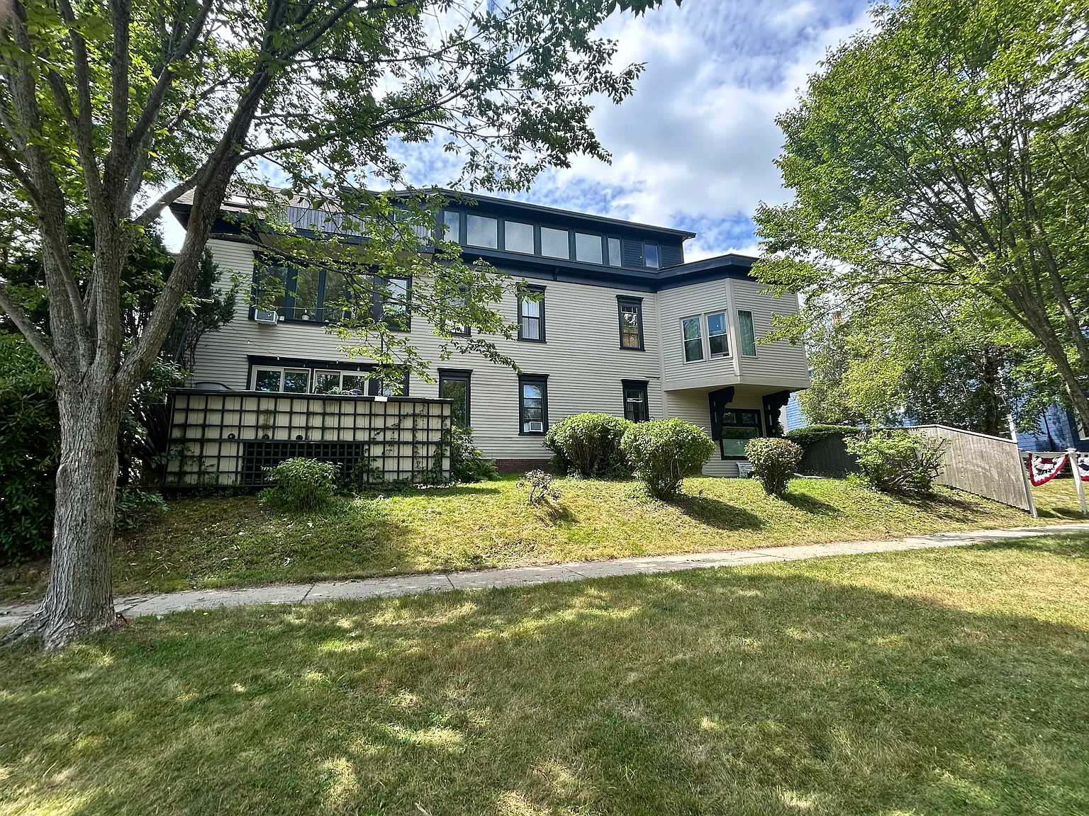 1 bed, 1000 sqft, $3,300 — Photo 1