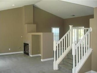Spacious Living Room with Fireplace/Entertainment Center