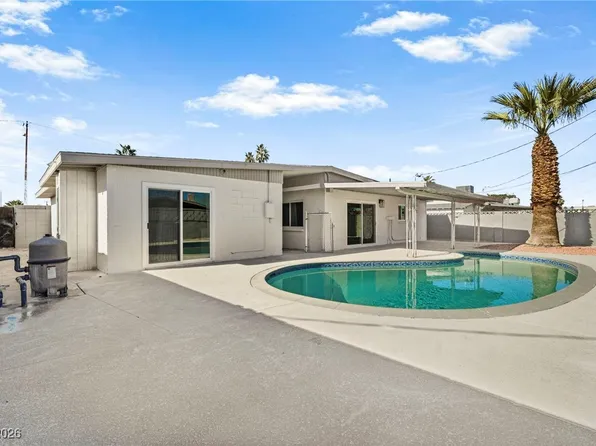 5178 Wilbur St, Paradise, NV 89119