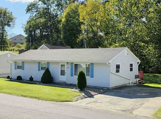 2215 Brent Ann Dr, Flatwoods, KY 41139