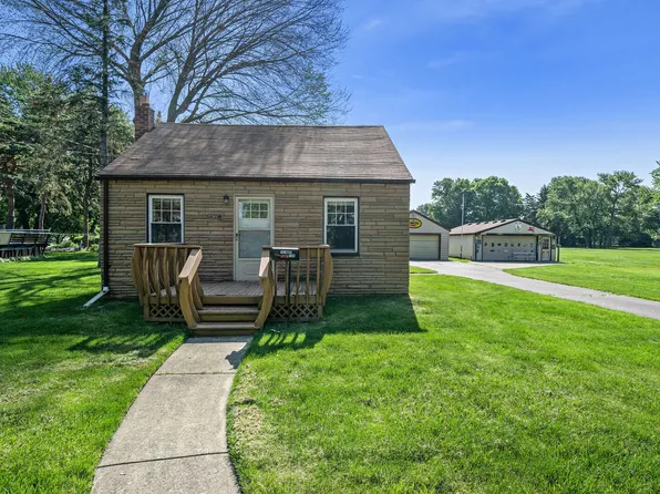 31350 York St, Fraser, MI 48026