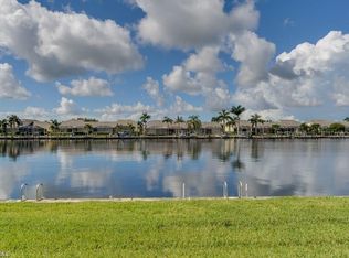 360 Stella Maris Dr N APT 2405, Naples, FL 34114