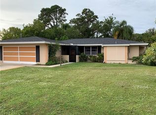 2021 Keyway Dr, Englewood, FL 34223