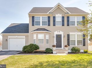 287 Crosswinds Dr, Charles Town, WV 25414