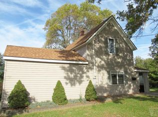 272 Elm St, Hamilton, IL 62341