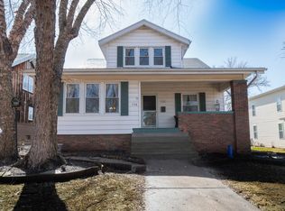 736 Park Ave, Pekin, IL