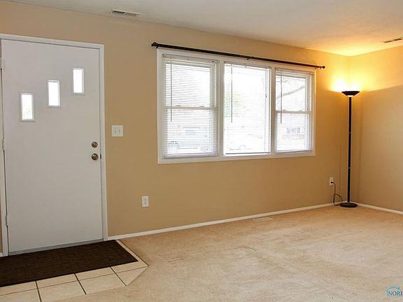 4th image of 970 Lones Dr