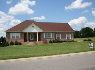 1100 Crowne Pointe Dr, Newbern, TN 38059
