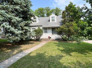 1410 4th St S, Moorhead, MN 56560
