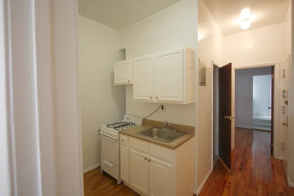 Rented by Citi-Village | media 32