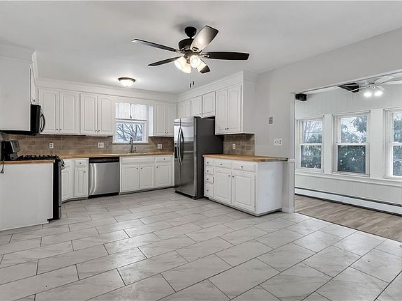 2nd image of 107 Blackstone St