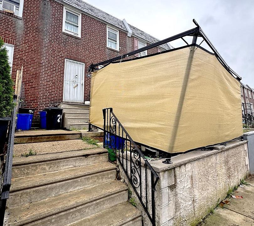 1st image of 2920 Passmore St